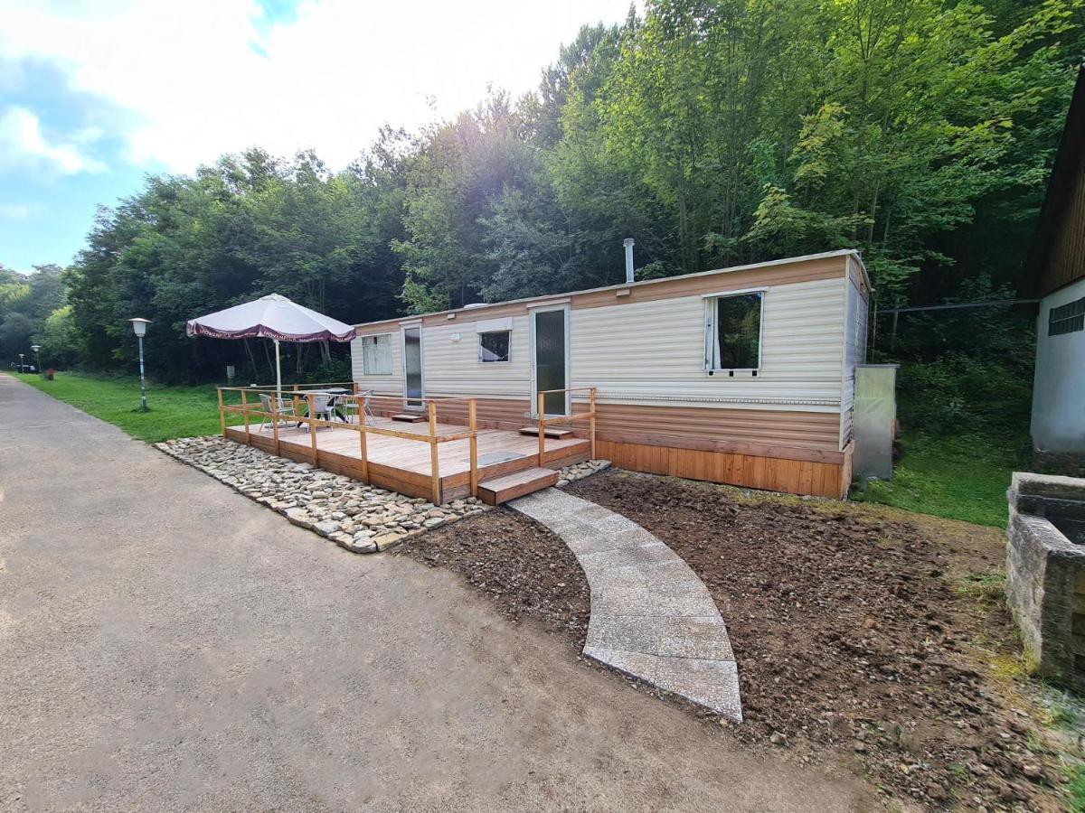 Naturcampingplatz Bad Mergentheim - Ferienwohnungen In Der Natur Buitenkant foto